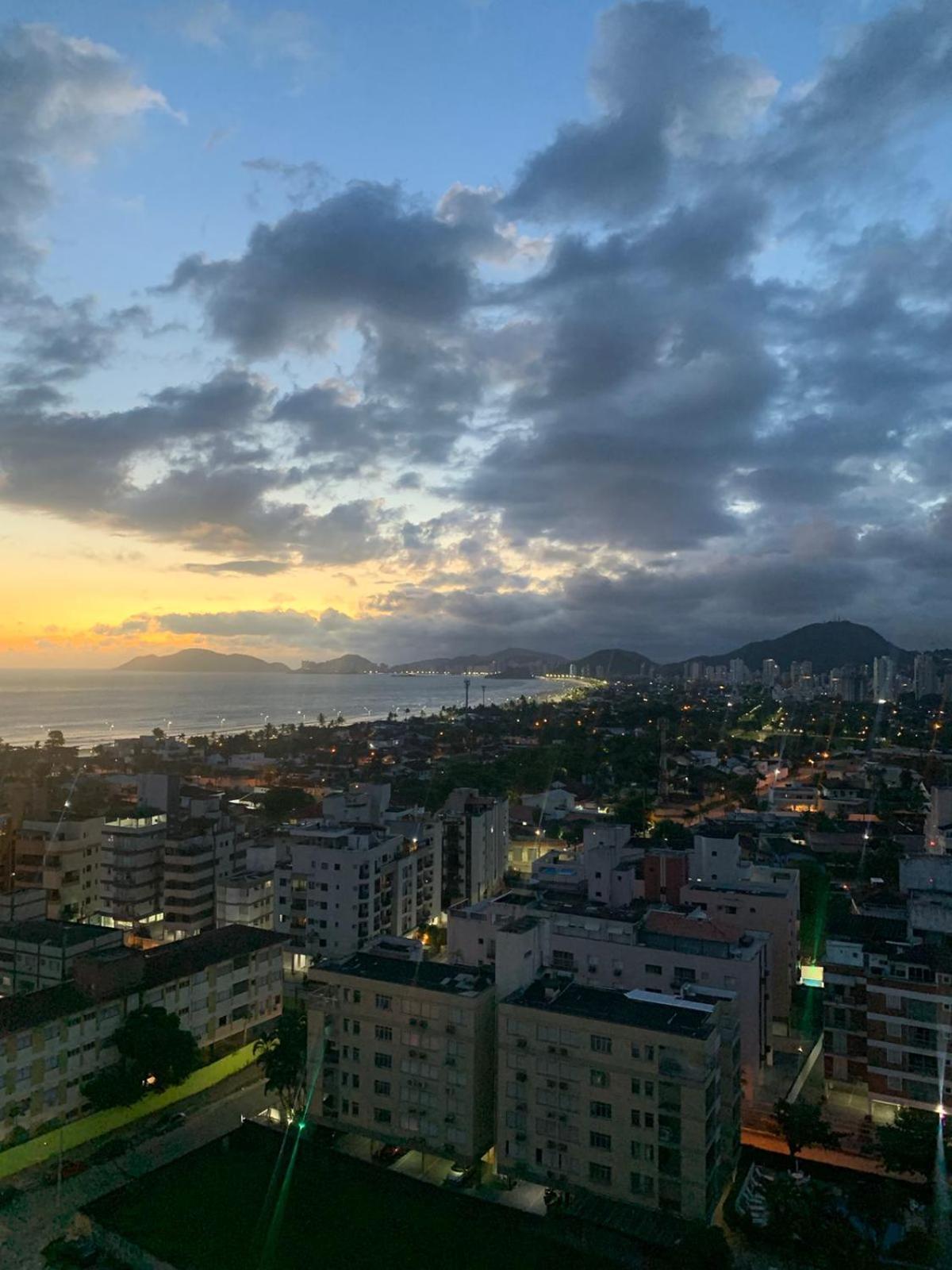 Vista Para Mar!!! Lazer Completo A Poucos Passos Da Praia Guarujá Exterior foto